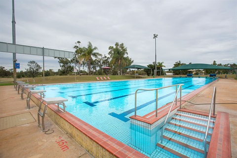 Clermont Pool_02